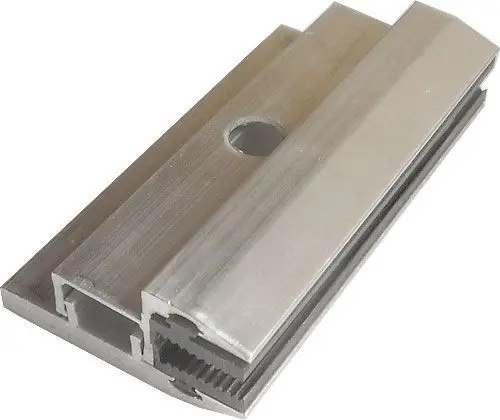 Úchyt panelu koncový s pryží - bezrámové panely